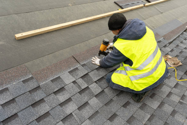 Quick and Trustworthy Emergency Roof Repair Services in Oelwein, IA